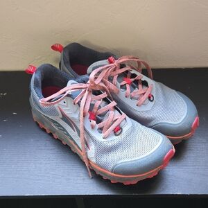 Women's Gray and Pink Running Shoes